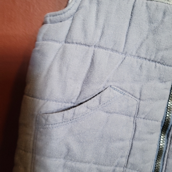 Carter's Vest 18-mts/ Puma top 2T - Picture 6 of 15